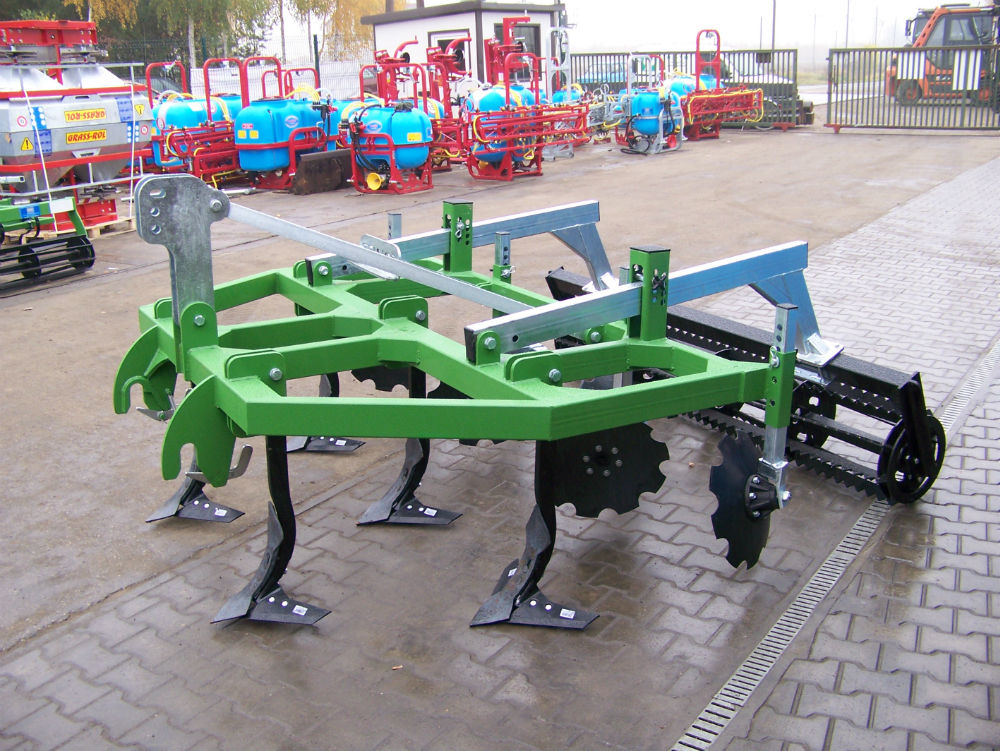Stijvetand cultivator met snij-schotels en rol marmet margraten 0653616984 landbouwmachine landbouw mechanisatie  (92)