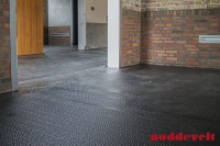 1-Rubber-gietvloer-DAP-Heesch-IMG_4269logo